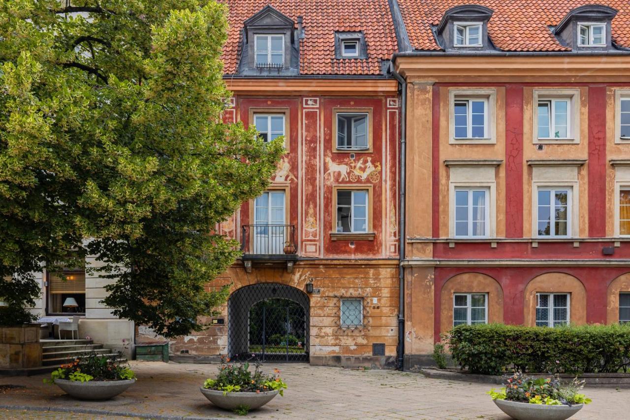 Warsaw New Town Square Apartment For 5 Guests By Noclegi Renters Extérieur photo